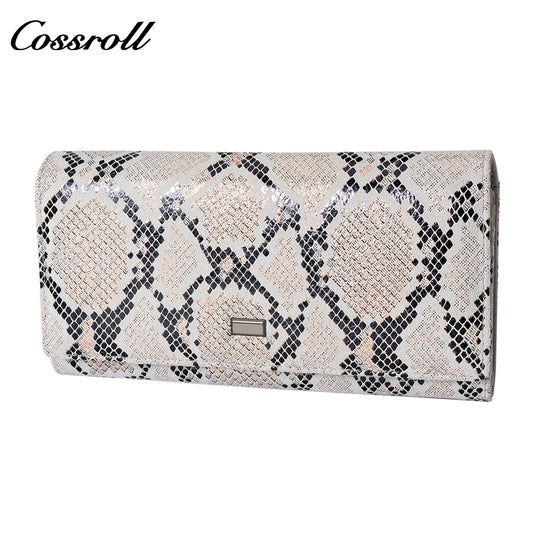 China Factory Supplied Top Quality Professional Design snakeskin Genuine Leather