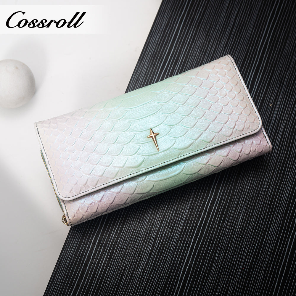 Best Selling Promotional Price luxury leather travel crocodile texture Genuine Leather