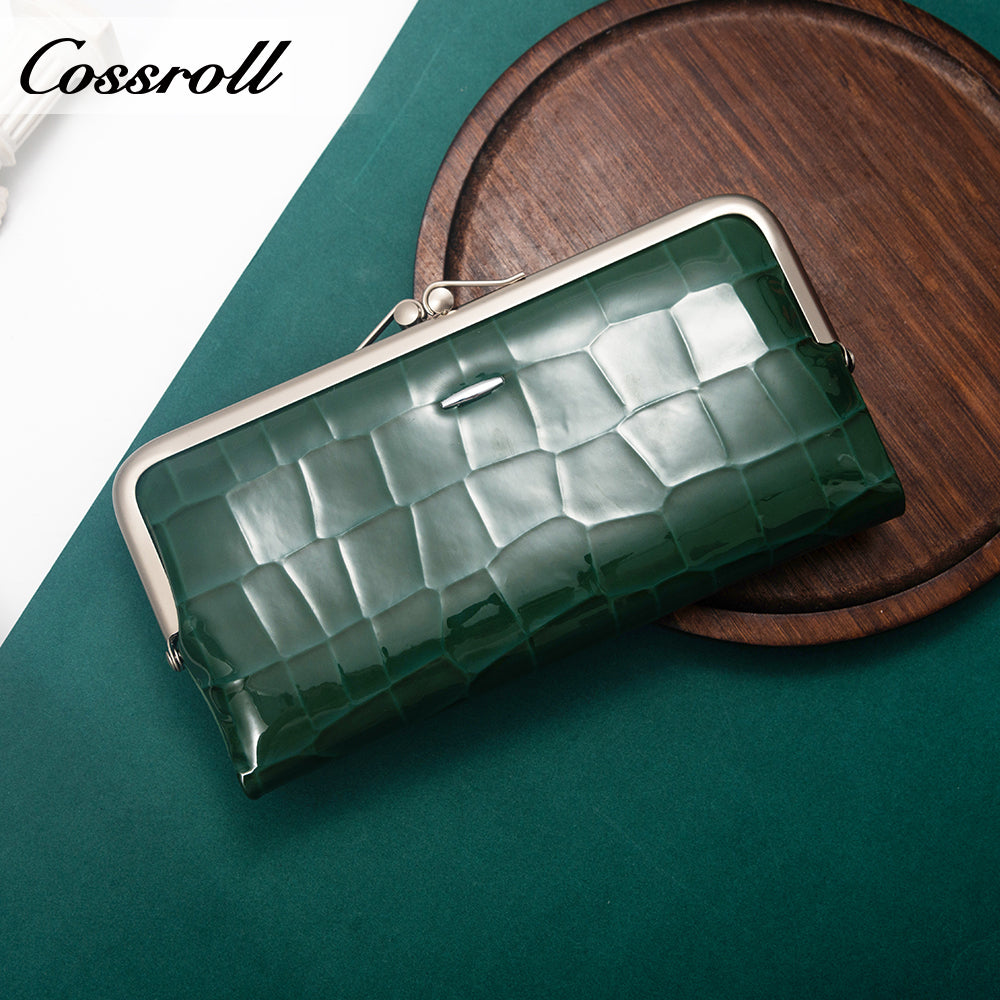 China Professional Customized luxury leather designer crocodile texture patent leather