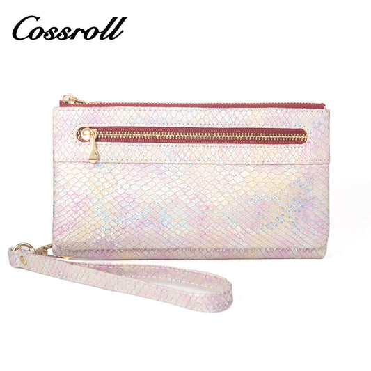 A taste for life: women's leather wallets made of the finest materials for a unique and glamorous look