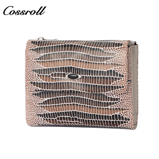 Women's Short Wallet, Genuine Leather, Fashion Embossed Lizard Skin Card and Coin Purse