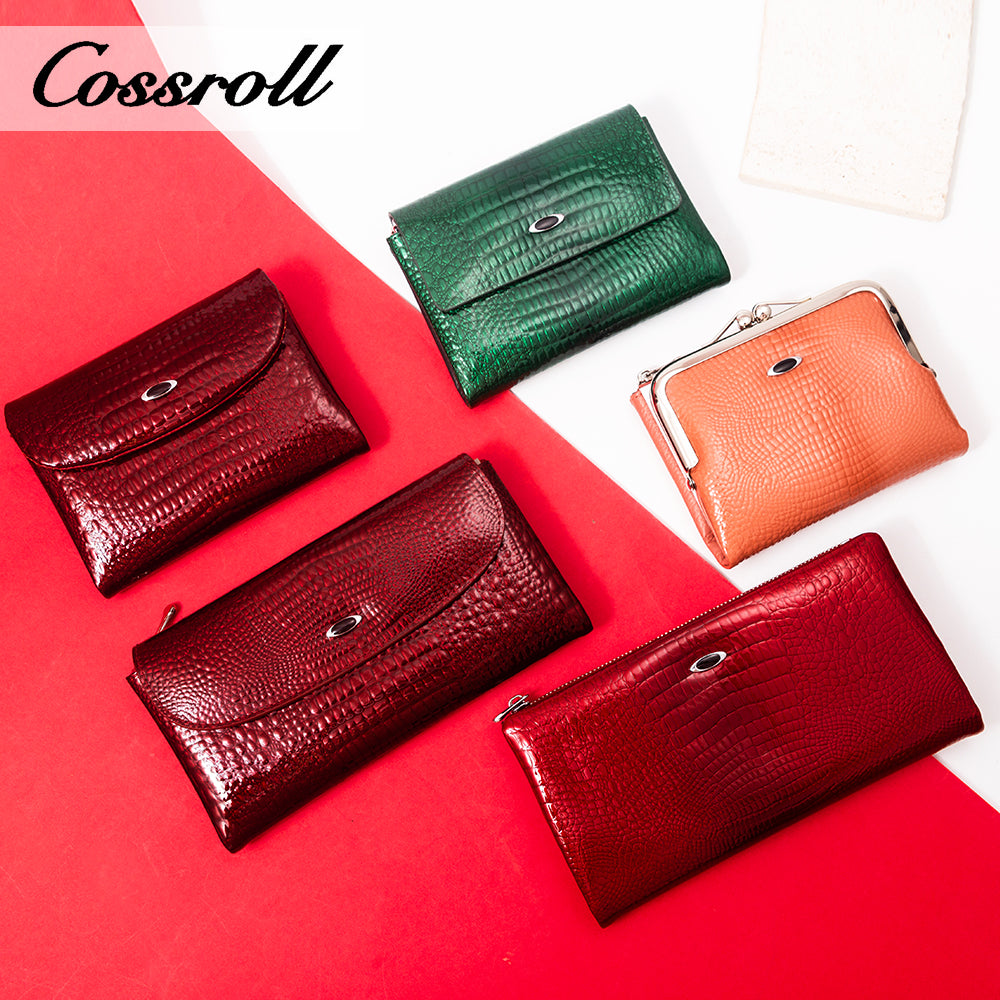 New factory custom leather money baotou layer cowhide change card bag patent leather holding women's purse custom