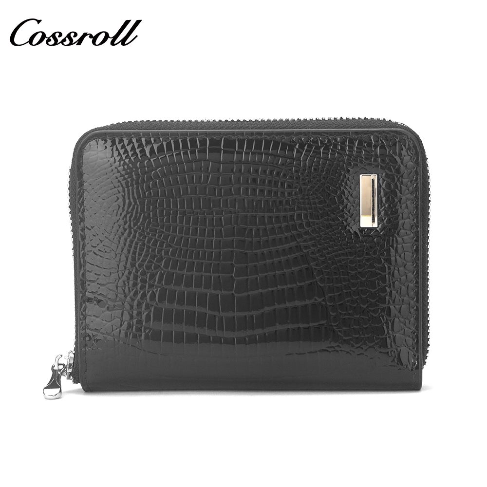 New women's short purse Europe and the United States patent leather  simple zipper purse