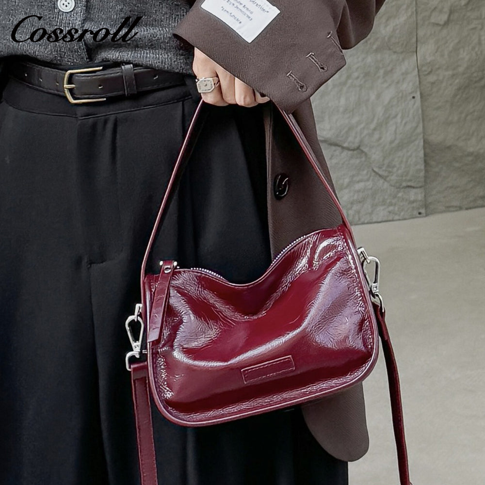 Oil wax cowhide bag female new fashion hundred with shoulder bag senior sense of niche retro commuting crossbody bag