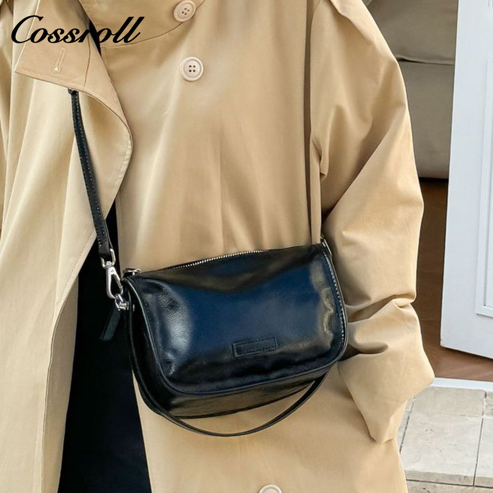Oil wax cowhide bag female new fashion hundred with shoulder bag senior sense of niche retro commuting crossbody bag
