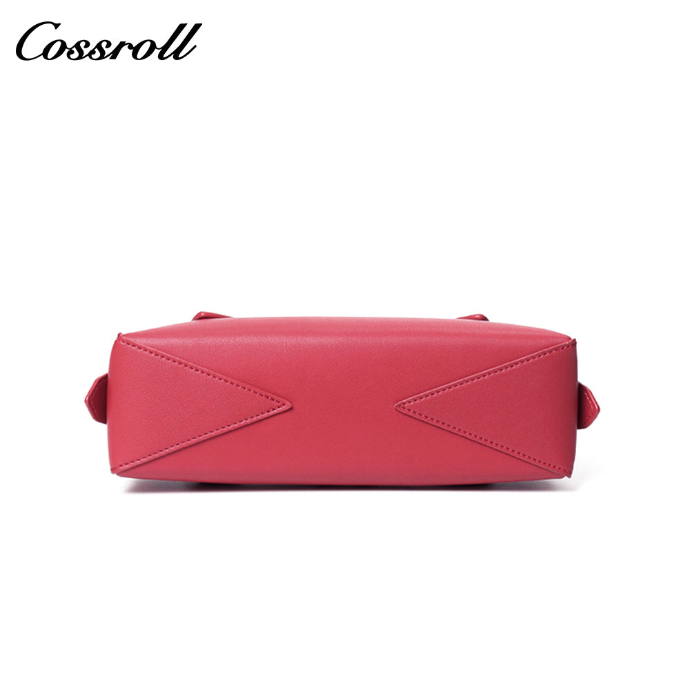 Cross Women's Bags 20205 New Weenie Bag Long Handle Baguette Bag Minority Retro Armpit Bag Ladies Tote Shoulder BagRAWomsstropitsn's