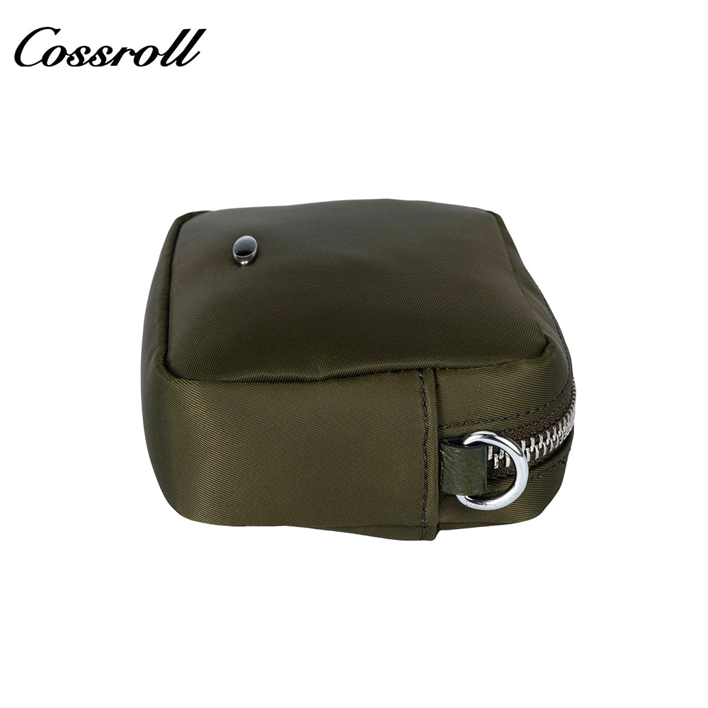 Simple small square wallet casual versatile ins style shoulder wallet lightweight sports style