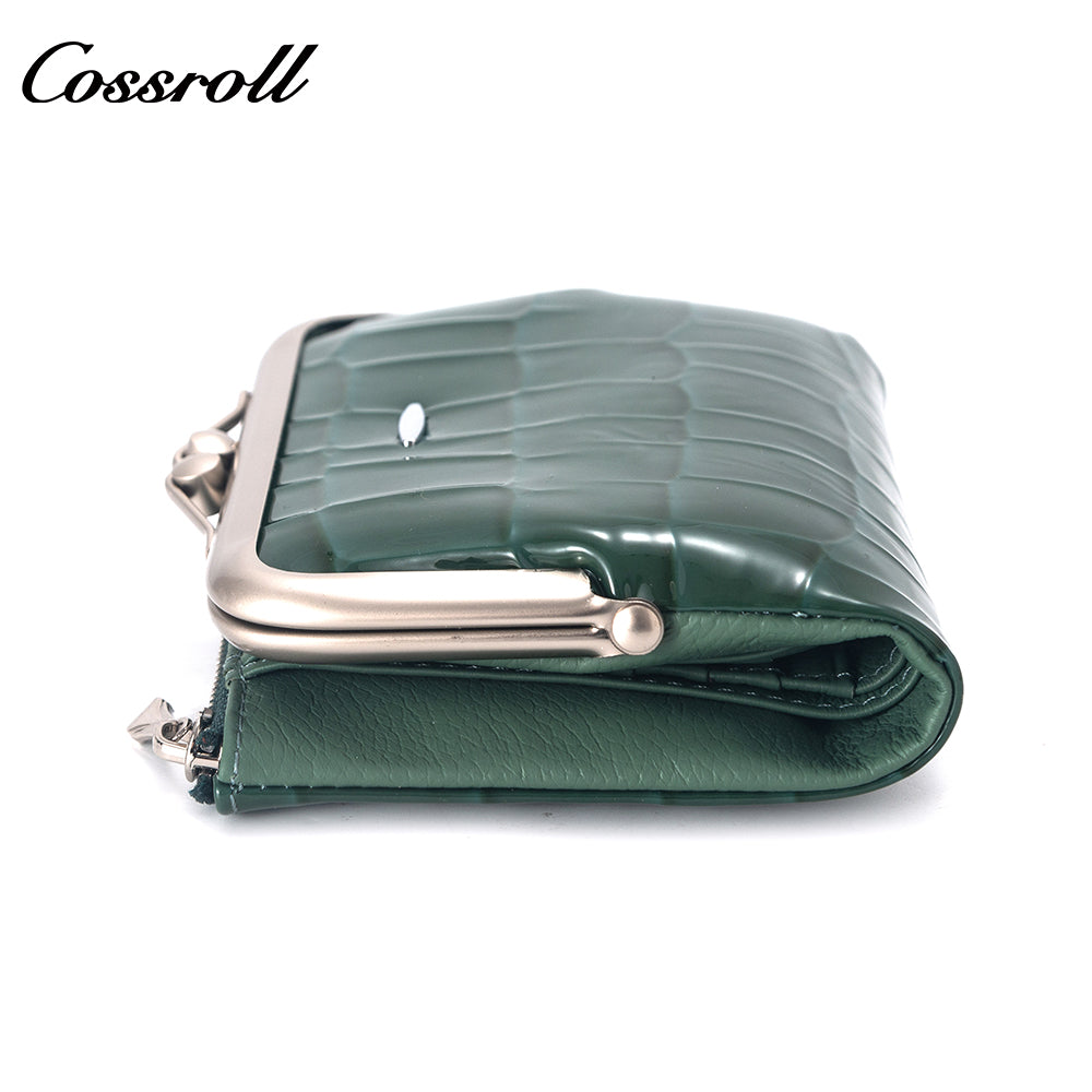 Most Selling Products cowhide wallet crocodile texture patent leather