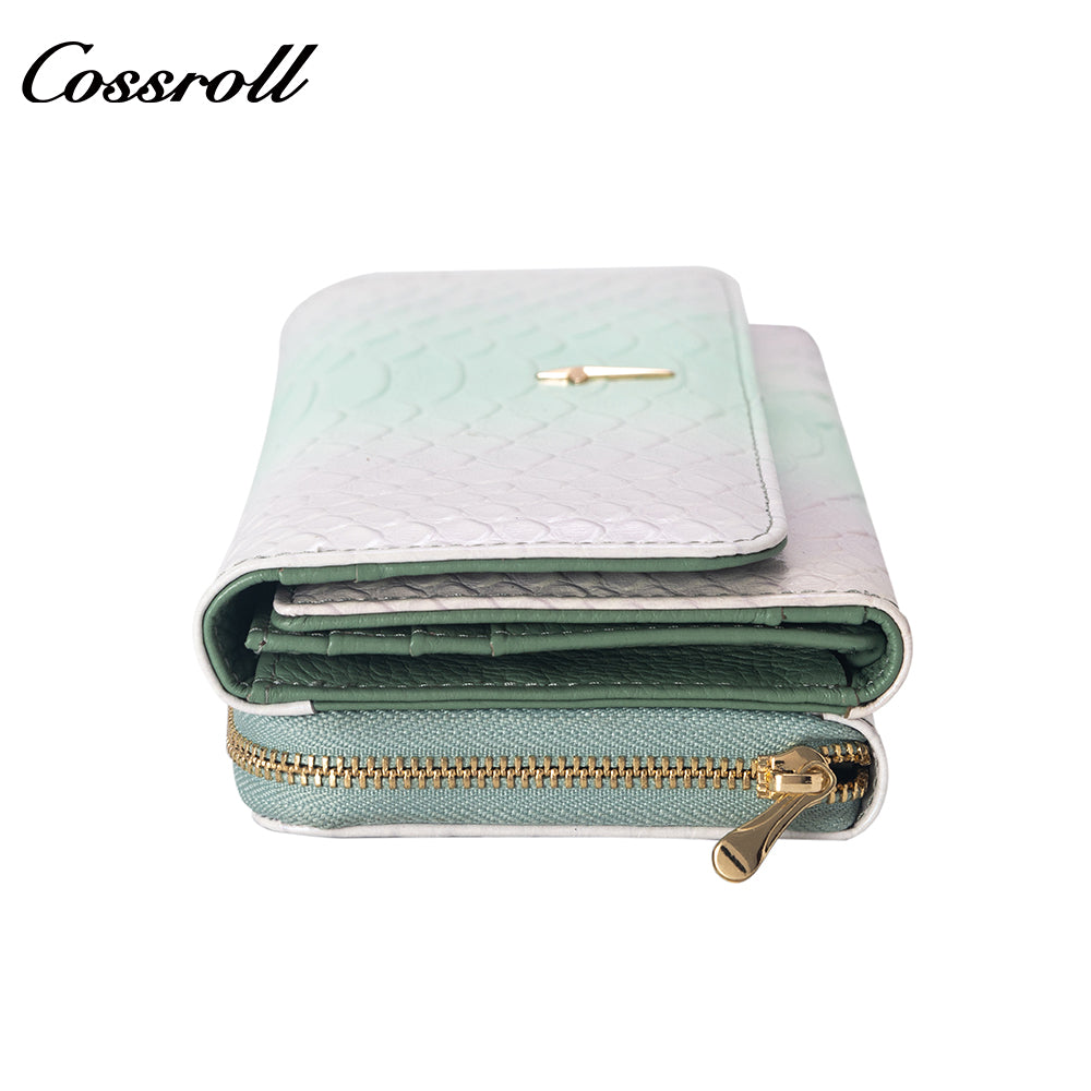 Best Selling Promotional Price luxury leather travel crocodile texture Genuine Leather
