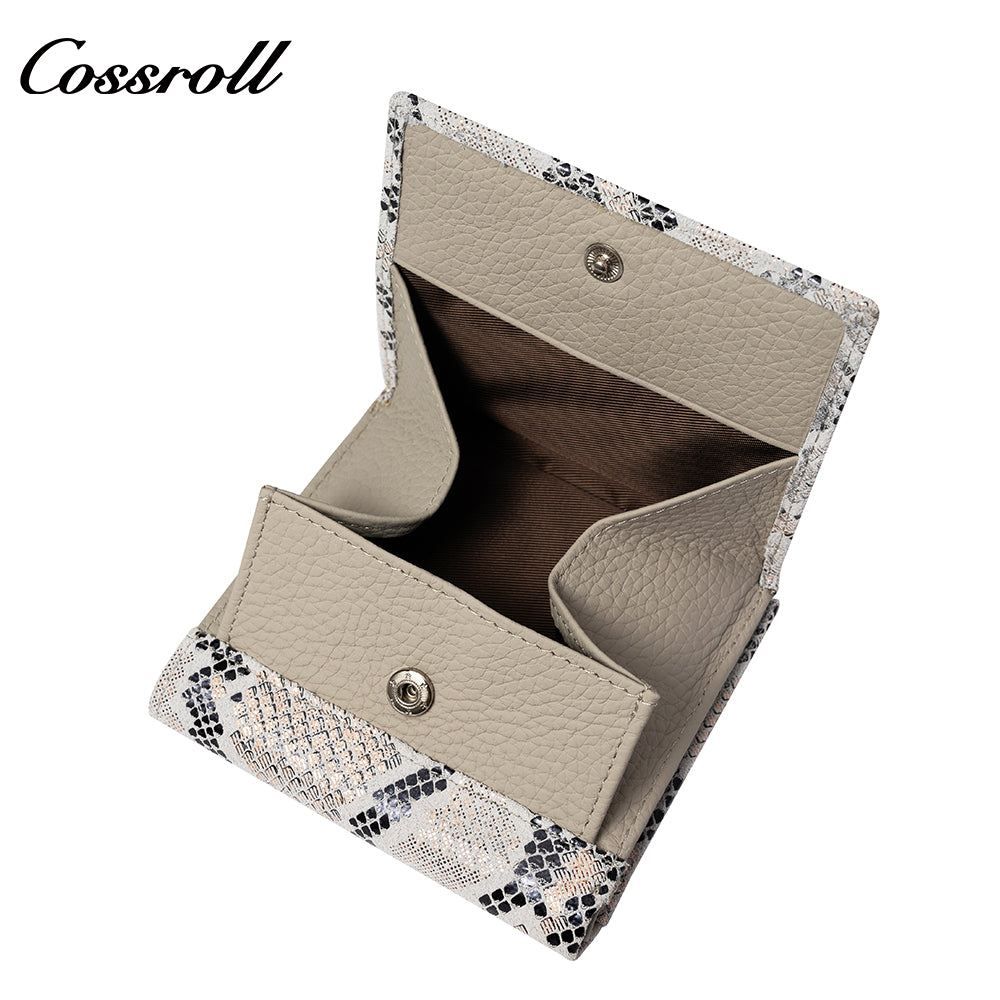 Manufacturers custom foreign trade new wallet female leather short snake wallet cowhide high-end wallet card wallet certificate wallet