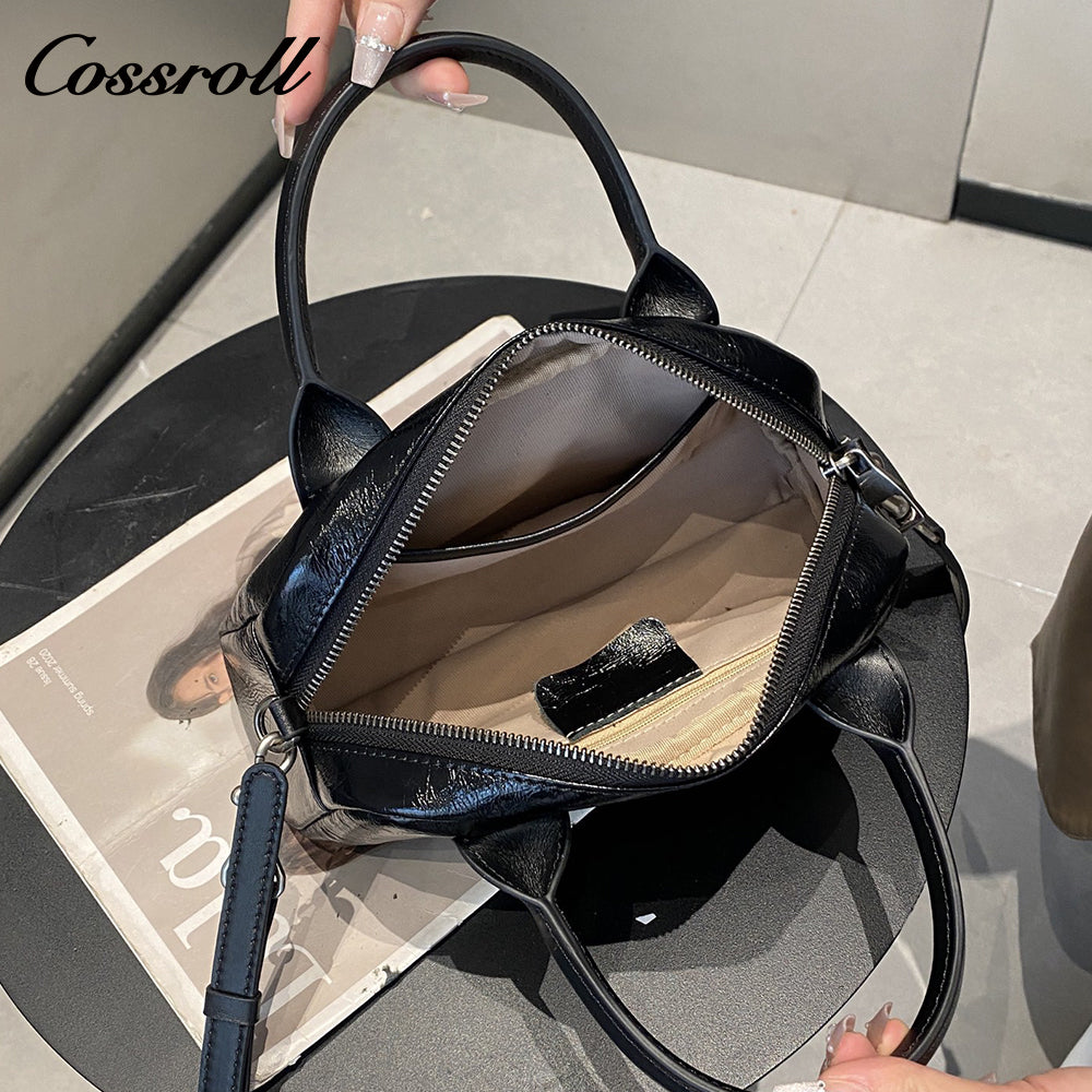 Head layer oil wax cowhide single shoulder crossbody women's bag fashion generous shell bag zipper soft leather handheld