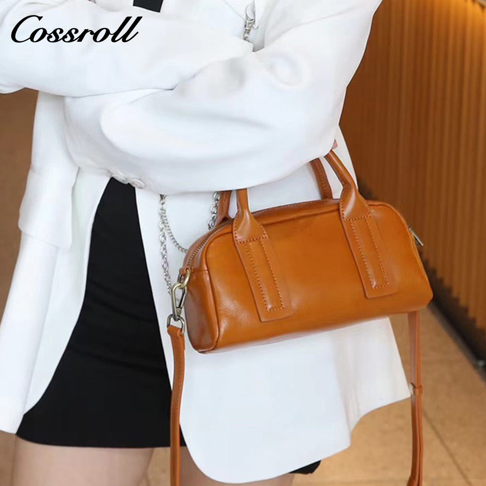 Spring and summer new leather women's bag crossbody bag retro commuter handbag female niche senior texture shoulder bag