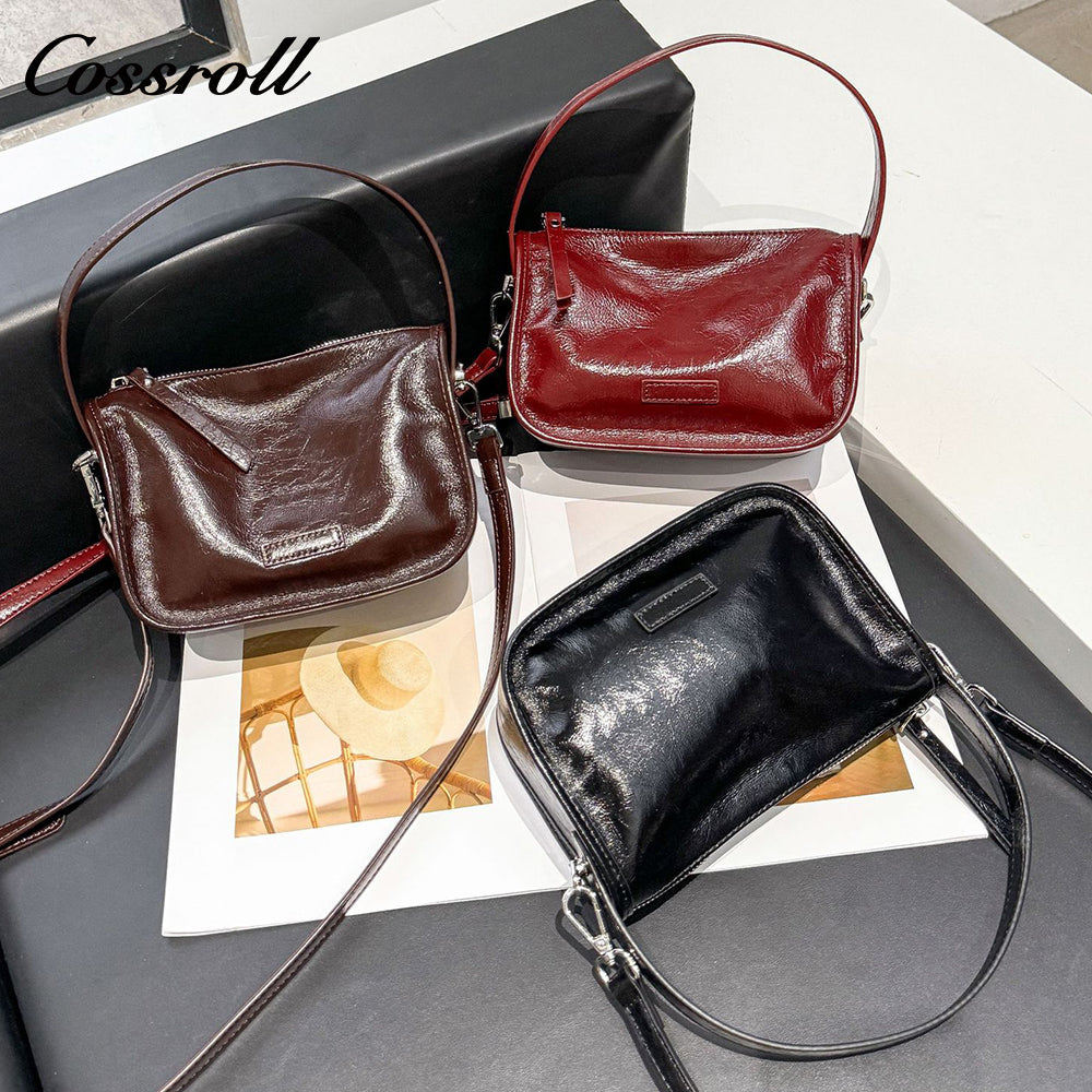 Oil wax cowhide bag female new fashion hundred with shoulder bag senior sense of niche retro commuting crossbody bag