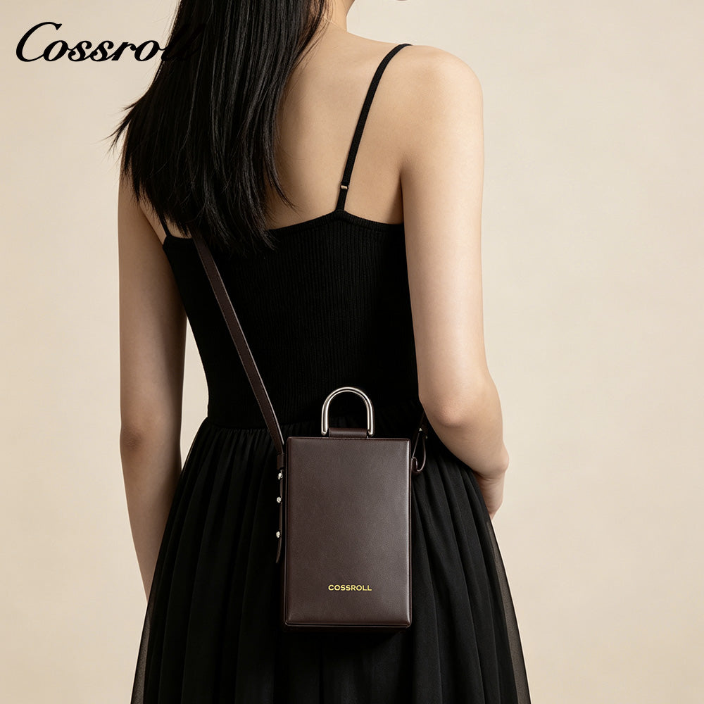 First-layer cowhide square small crossbody bag, minimalist and niche handheld single-shoulder mini phone bag