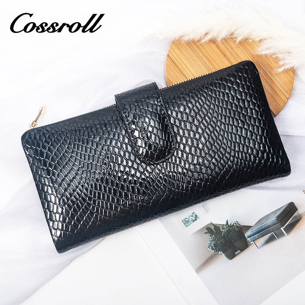 Factory direct sales high quality luxury leather ladies snake textured leather