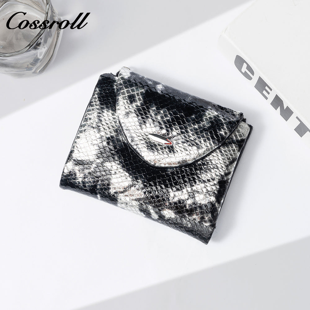 Manufacturers custom foreign trade new wallet female leather short snake wallet cowhide high-end wallet card bag certificate bag