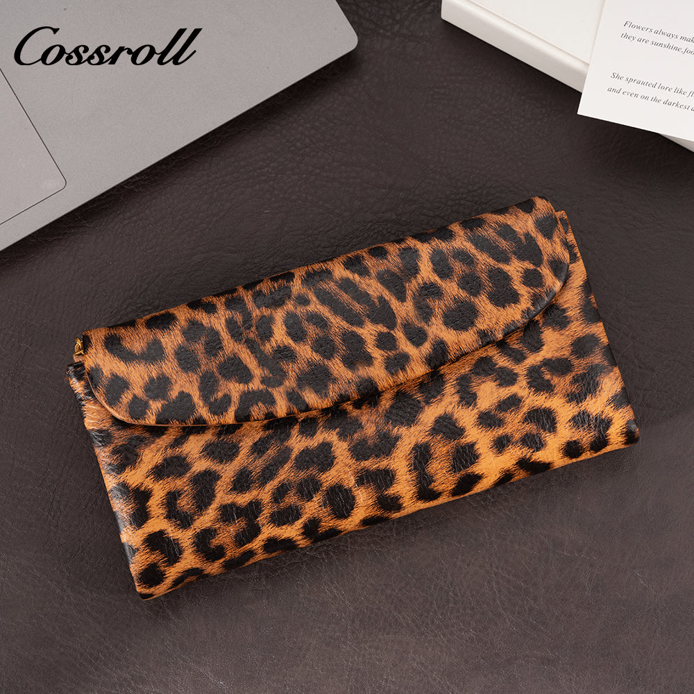 Women's Leopard Print Long Wallet with Large Capacity and Soft Leather Texture