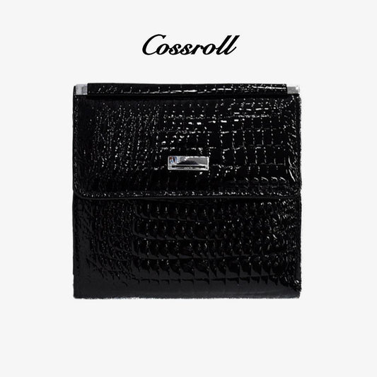 Cossroll Bifold Short Patent Leather Wallet Manufacturer