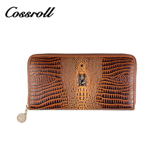 Round Zip Long Patent Leather Wallets Manufacturer