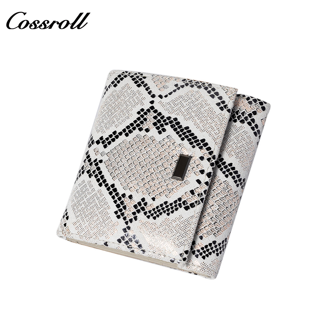 Manufacturers custom foreign trade new wallet female leather short snake wallet cowhide high-end wallet card bag certificate bag