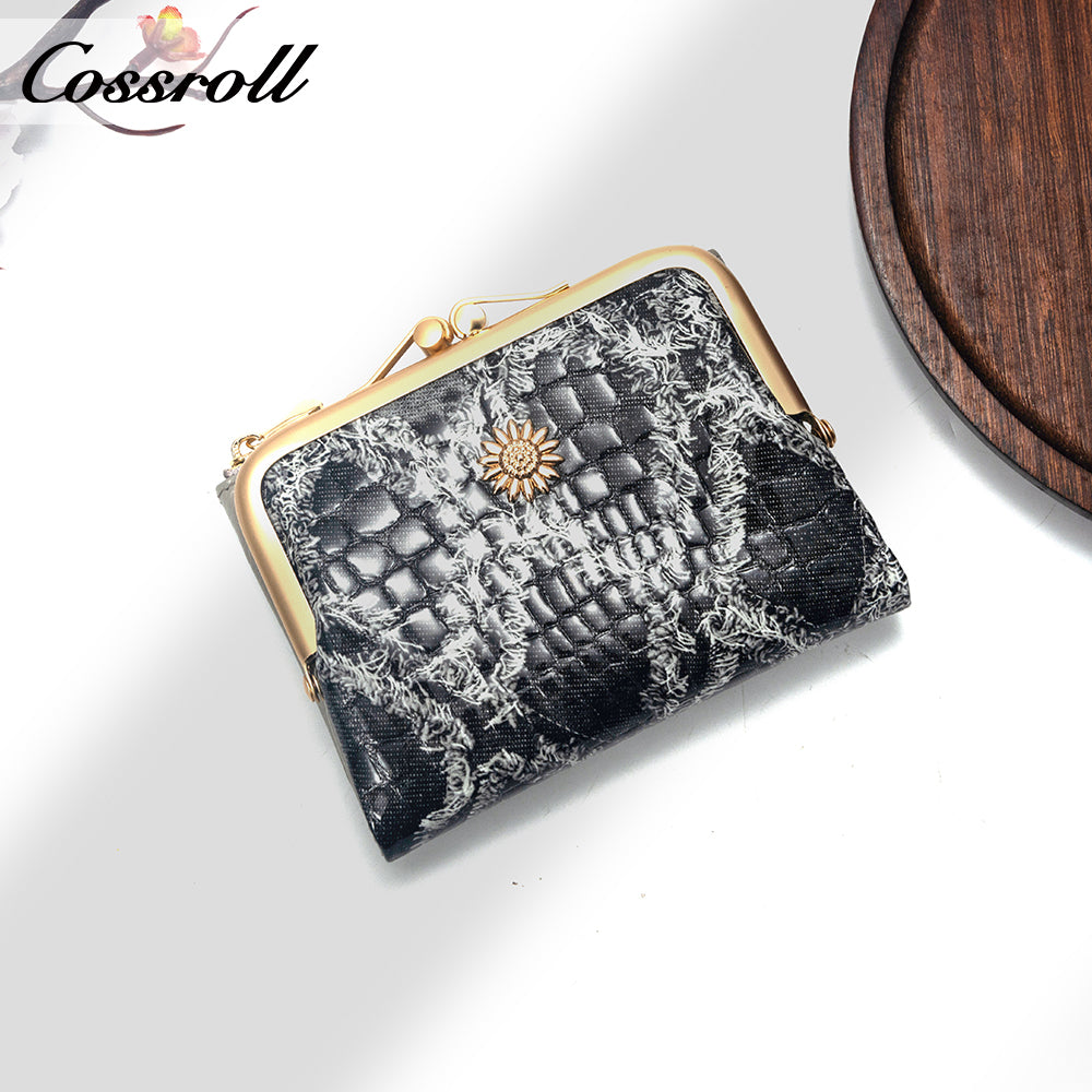 Leather women's purse Multi-functional pattern fashion short long cowhide wallet multi-card crocodile texture patent leatherg factory custom