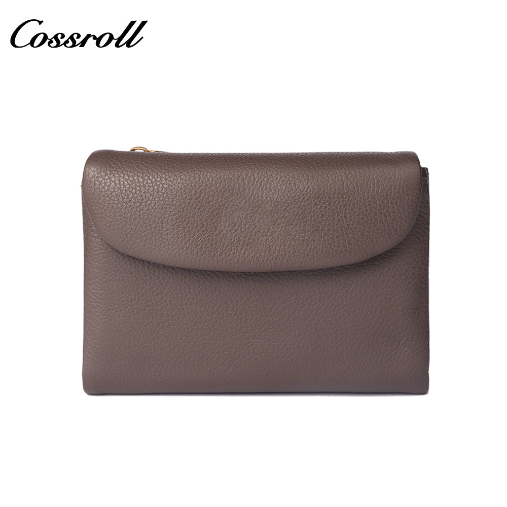 Women's wallet leather short wallet, fashionable soft leather, large capacity with multiple card slots.
