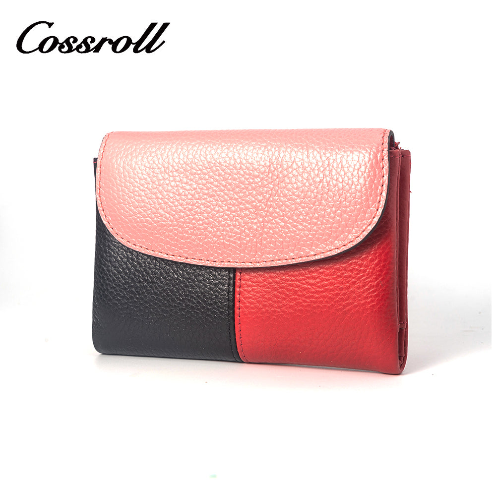 Women's fashion accessories: classic and modern fusion of women's leather wallets