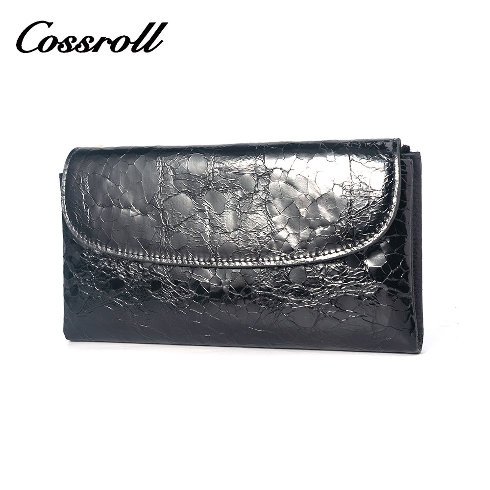 Fine craftsmanship, fine appearance: women's leather wallets for your confidence