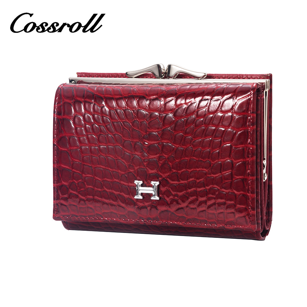 Wholesale Direct Sales red women's small leather bifold wallet With new materials