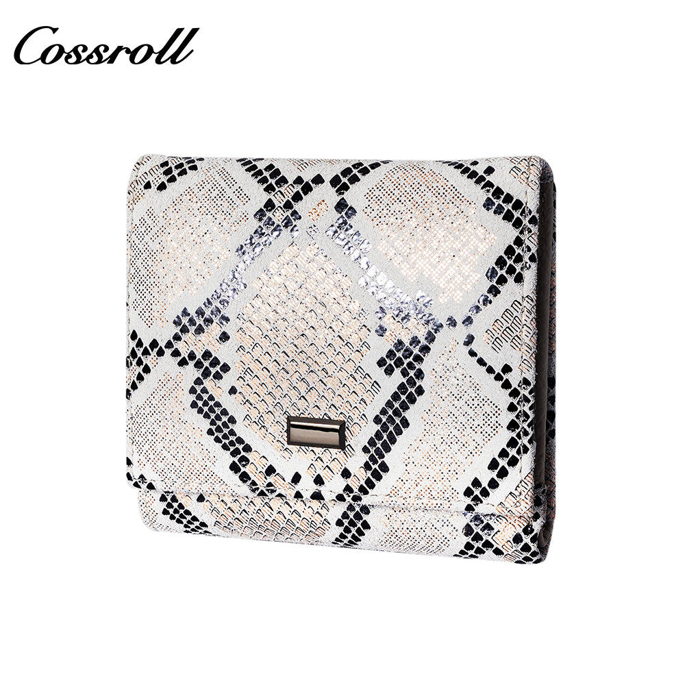 Manufacturers custom foreign trade new wallet female leather short snake wallet cowhide high-end wallet card bag certificate bag