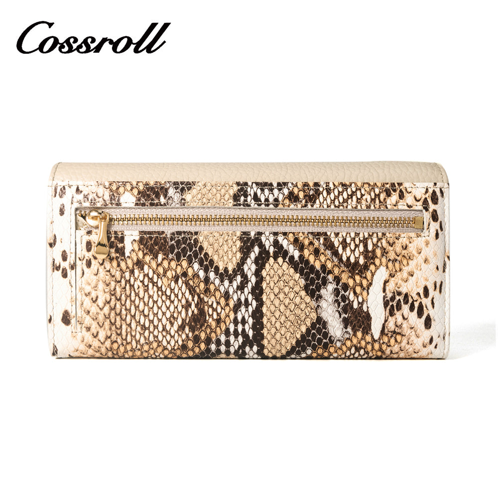 Women's snakeskin print leather wallet