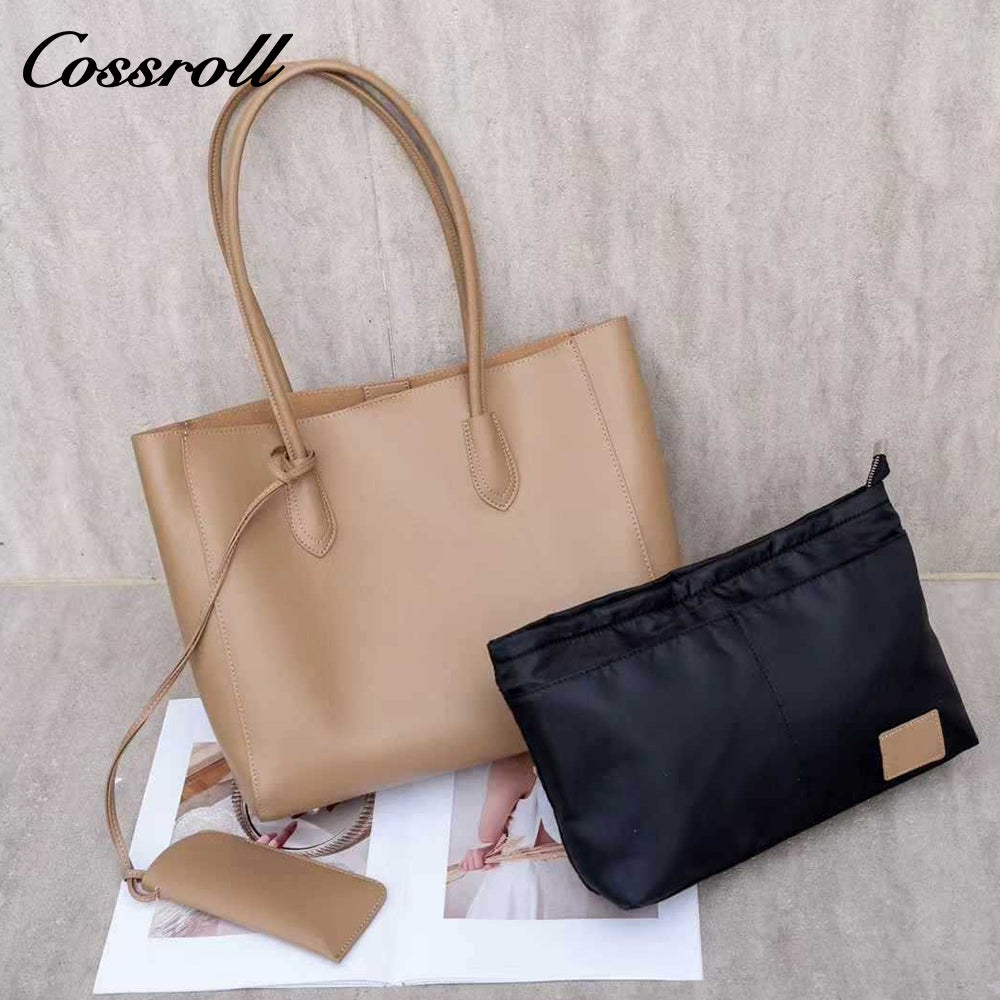 High-quality large-capacity women's bag 2025 new autumn and winter retro shoulder bag
