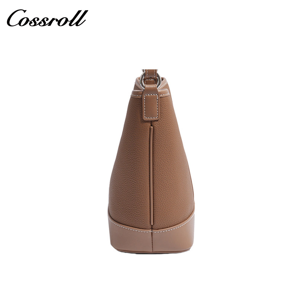 Simple fashion color collision commuter 2025 new togo head layer cowhide bucket bag shoulder bag