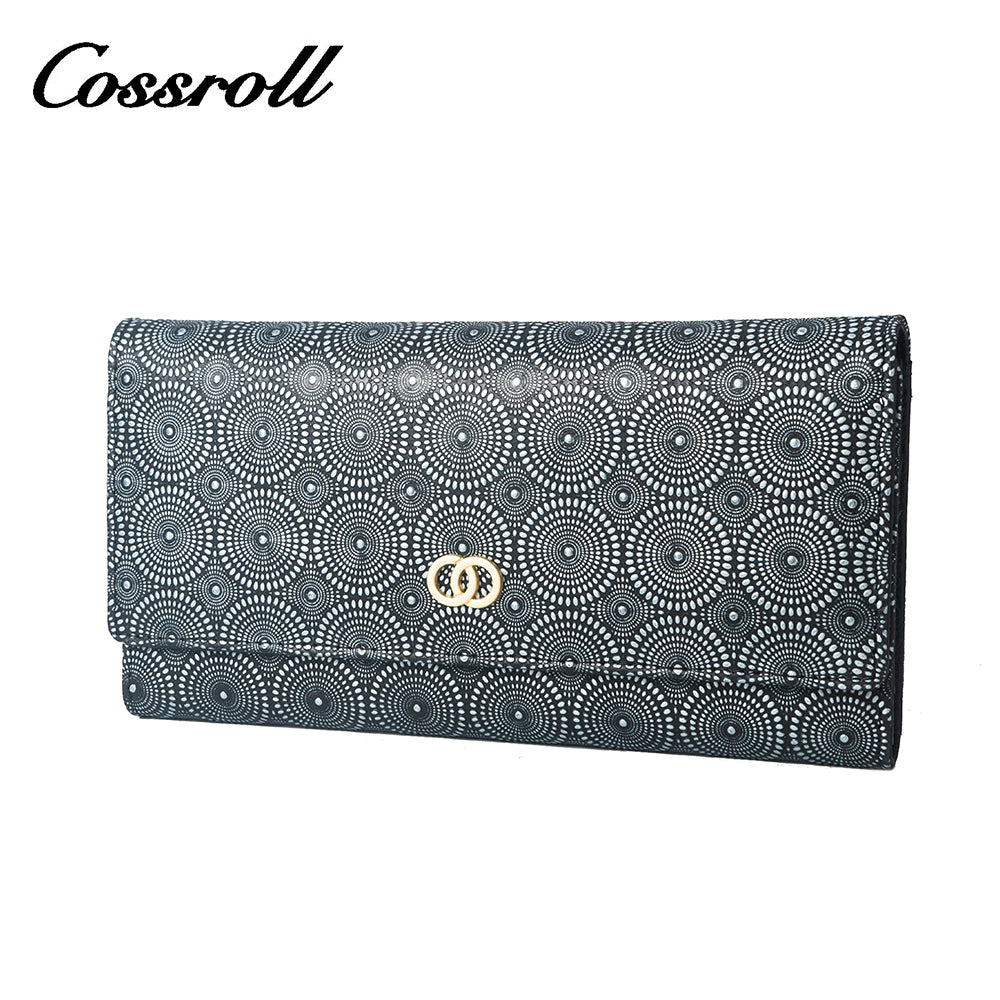 A wide range of styles to choose from: a collection of women's leather wallets to suit different tastes