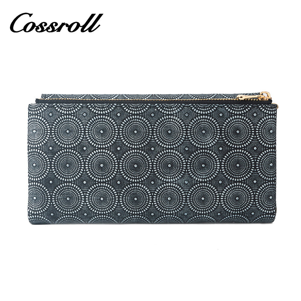 A wide range of styles to choose from: a collection of women's leather wallets to suit different tastes