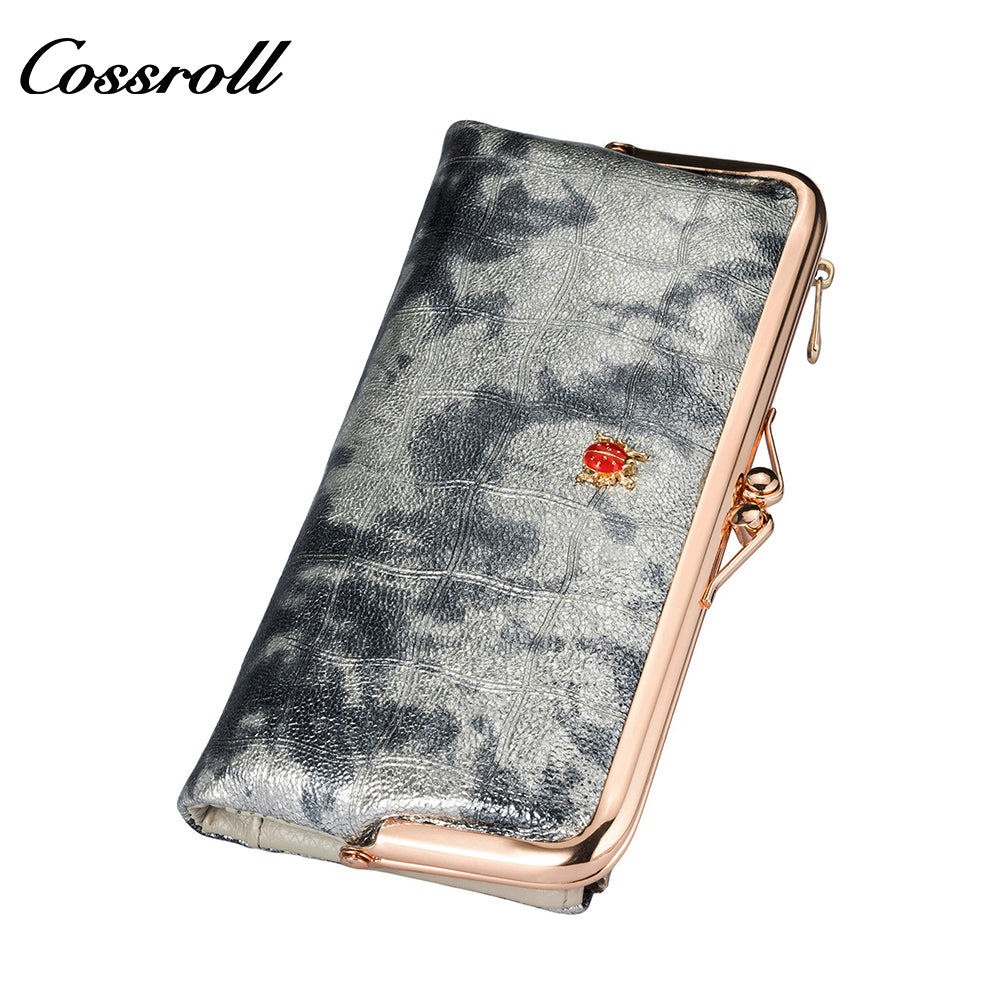 Manufacturers customized cross-border serpentine leather purse women's long cowhide women's  multi-layer multi-card large capacity