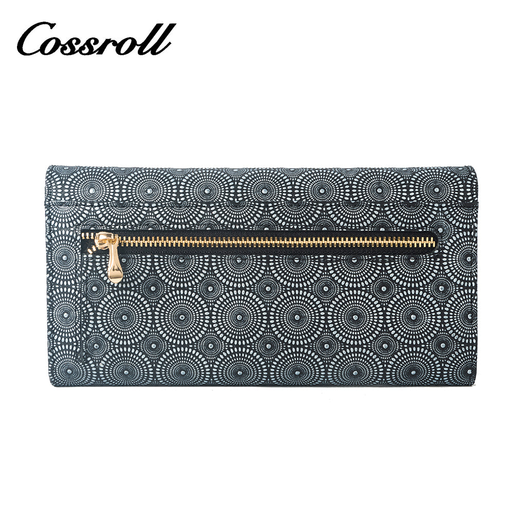 A wide range of styles to choose from: a collection of women's leather wallets to suit different tastes