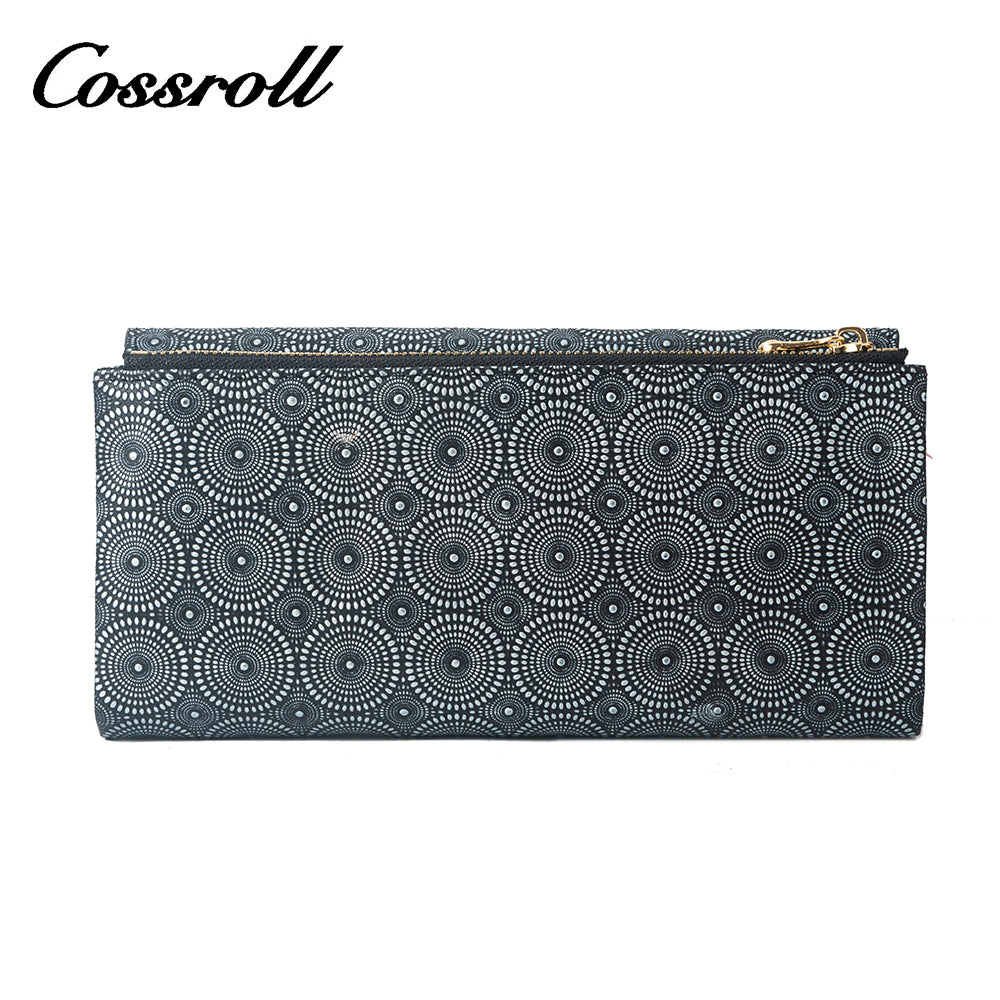 A wide range of styles to choose from: a collection of women's leather wallets to suit different tastes