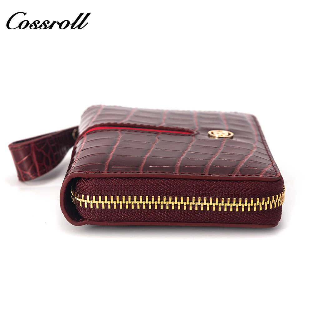 Factory Directly Supply Wallets for women  crocodile texture patent leather