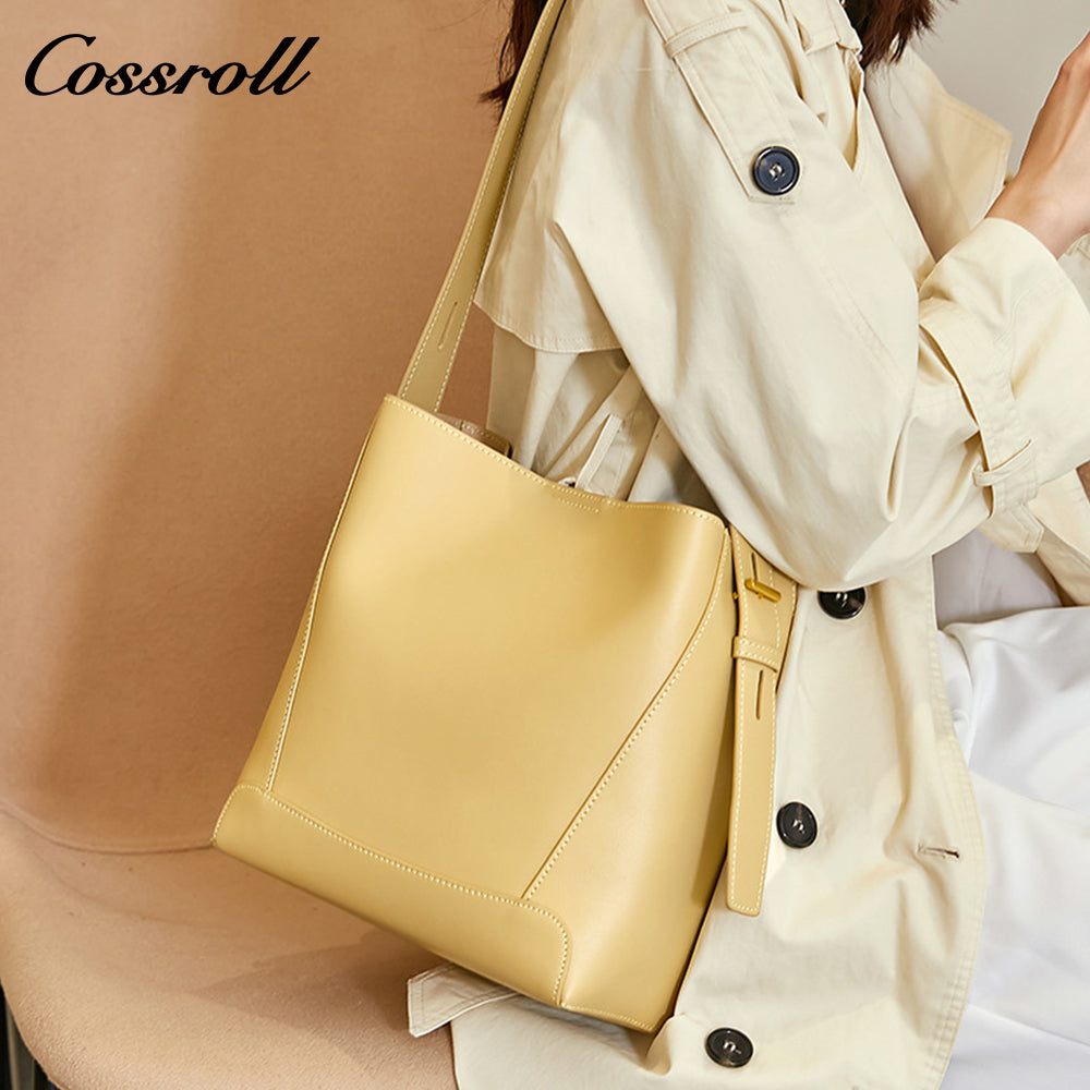 Head layer cowhide Europe and the United States new women's large-capacity bucket leather women's bags shoulder with cowhide diagonal cross-body bag