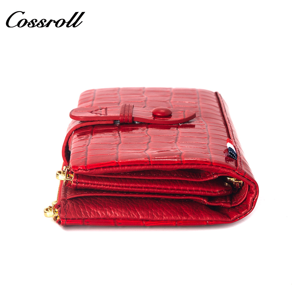 Most Selling Products  cowhide wallet  crocodile texture patent leather