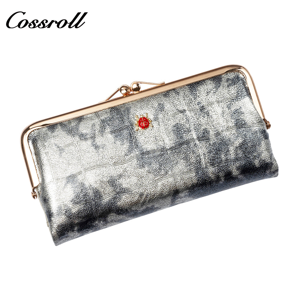 Manufacturers customized cross-border serpentine leather purse women's long cowhide women's  multi-layer multi-card large capacity