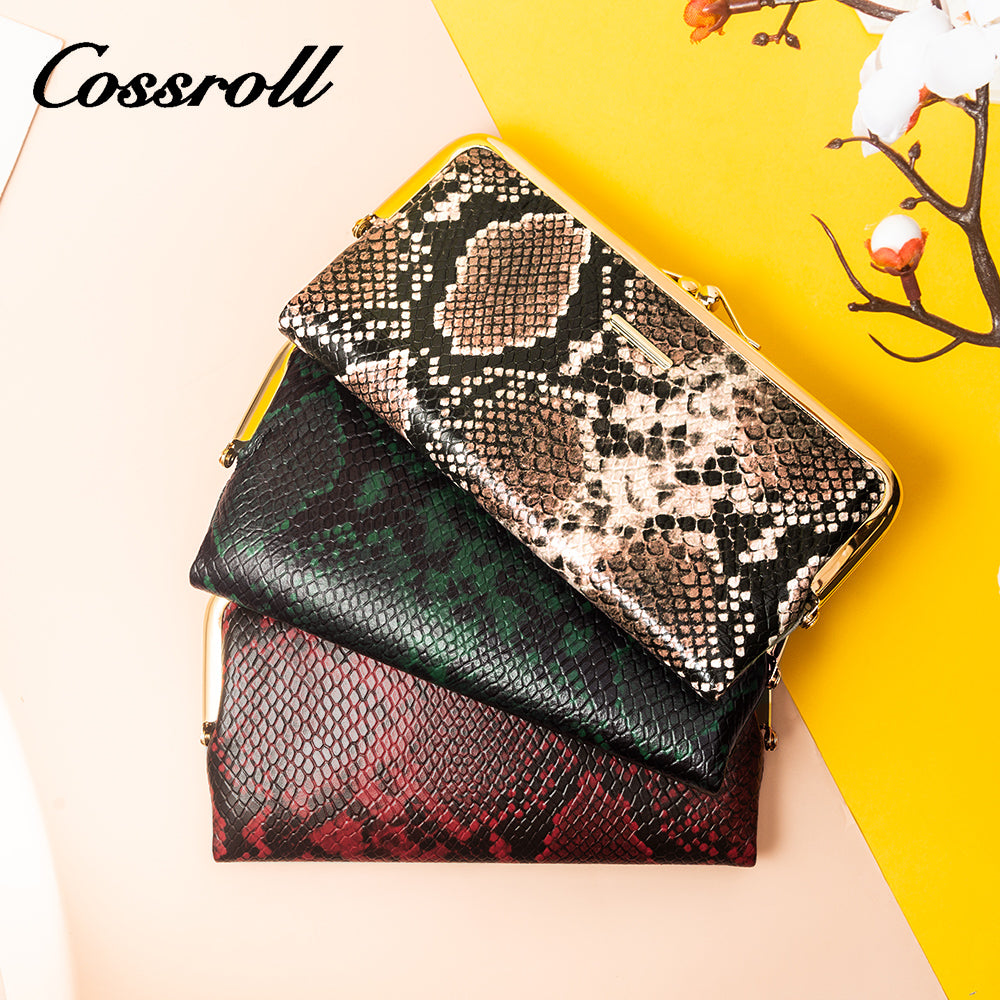 Fashion 2023cell phone wallet hot sale leather custom fashionable long zip women wallet