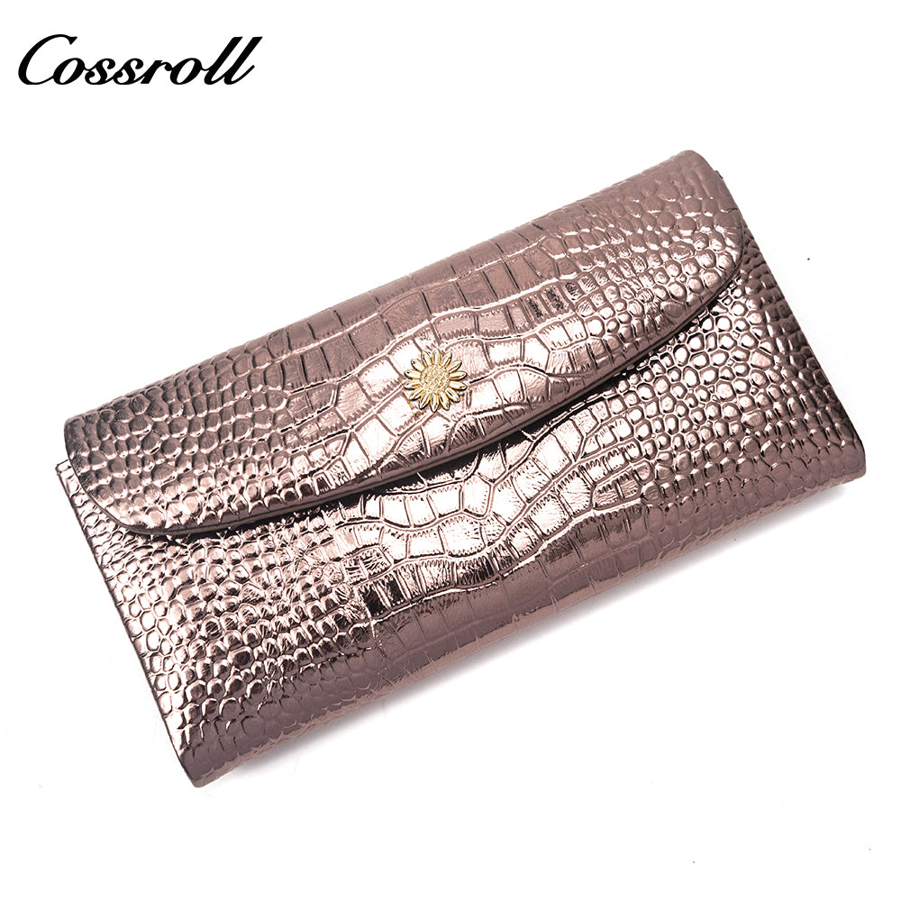 Free Sample Factory high unisex quality  crocodile texture Genuine Leather