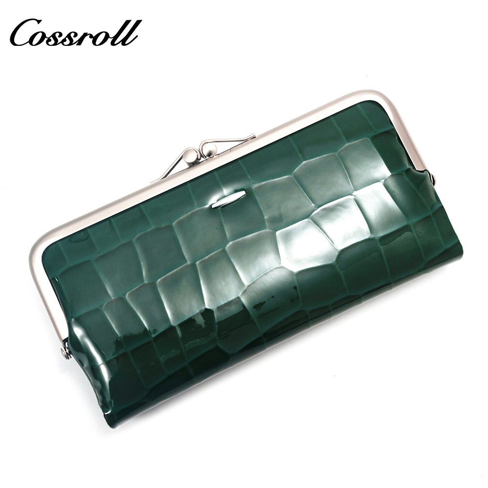 China Professional Customized luxury leather designer  crocodile texture patent leather