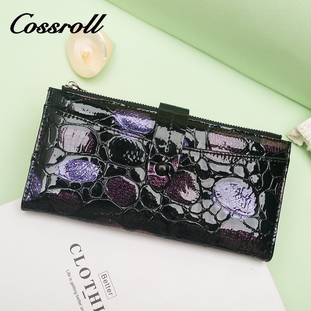 A wide range of styles to choose from: a collection of women's leather wallets to suit different tastes