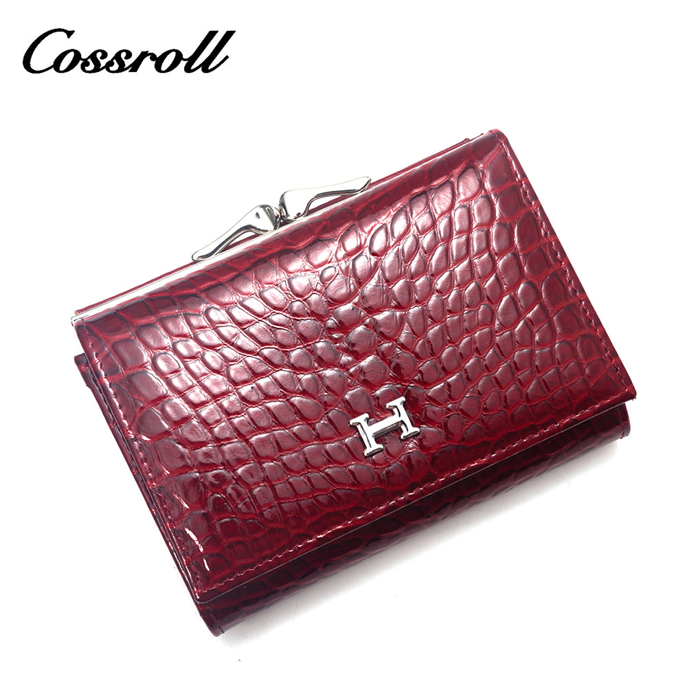 Wholesale Direct Sales red women's small leather bifold wallet With new materials