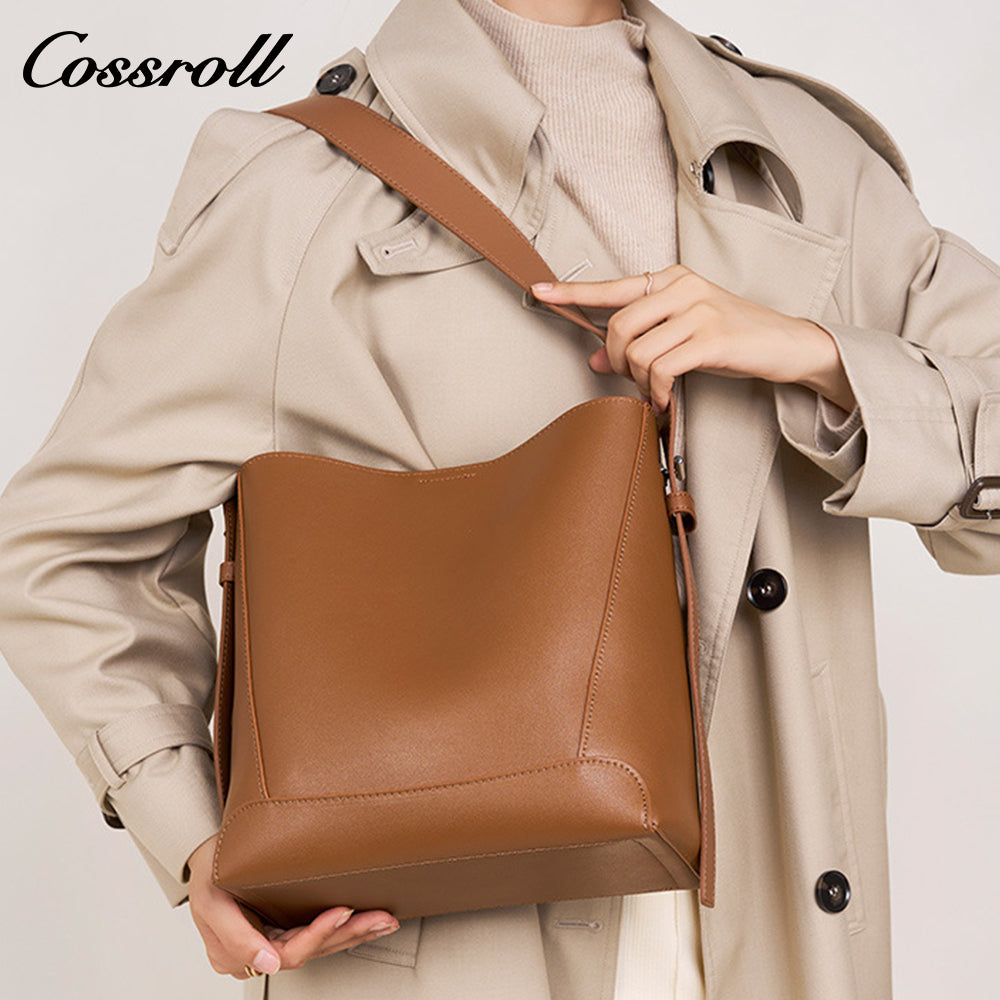 Head layer cowhide bucket bag shoulder bag simple fashion pure color commuter bag