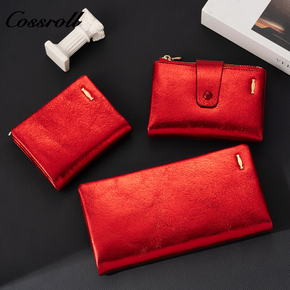 Women's genuine leather short wallet, European and American style, oil wax leather, fashionable billfold