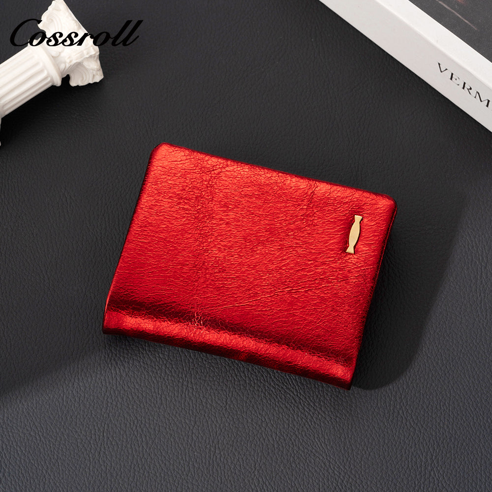 Women's genuine leather short wallet, European and American style, oil wax leather, fashionable billfold